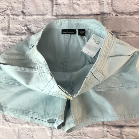 3/$25 Nwt Cargo Cotton Twill Short Victoria’s Secret Sz 6 — image 3 of 8